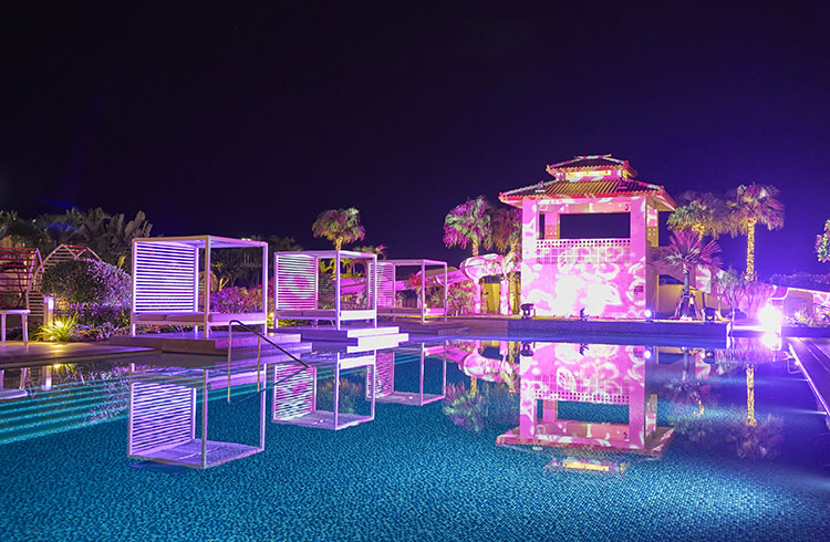 2026年3月20日（金）プールオープニング！ナイトプール＆DJイベント